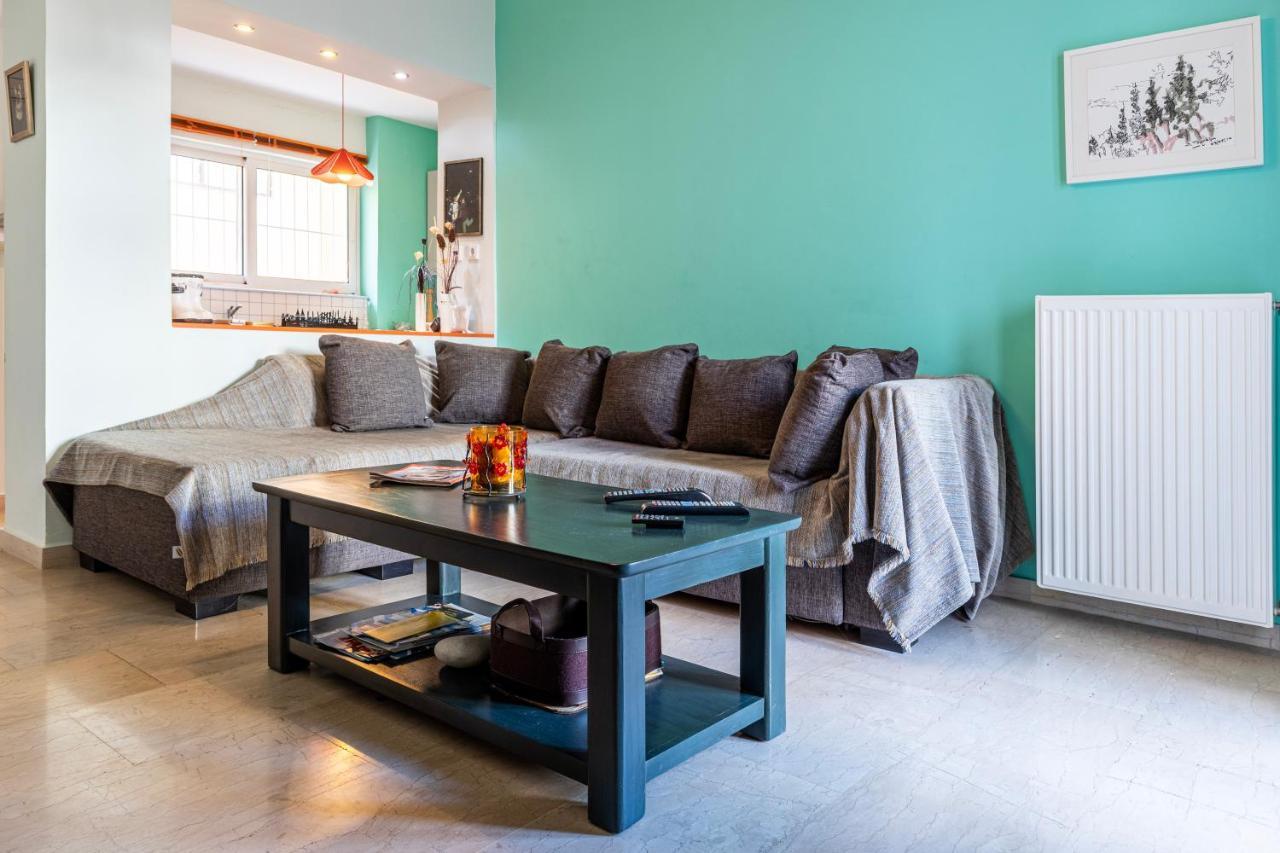 Erika'S Oasis - Stylish Gem Inthe Heart Of History Apartment Каламата Екстериор снимка
