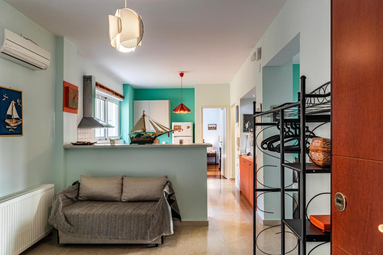Erika'S Oasis - Stylish Gem Inthe Heart Of History Apartment Каламата Екстериор снимка